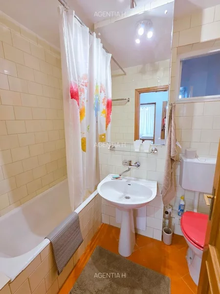 Stirbei Voda, Tribunalul Sectorului 6, Eroilor, garsoniera, 42 mp.